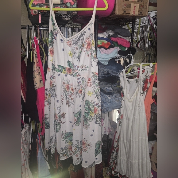 Torrid Floral Dress 2x - Picture 3 of 5